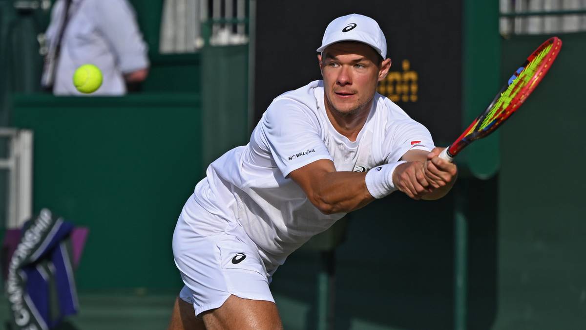 Majchrzak - Chaczanow na żywo. Relacja live i wynik online Wimbledon 2025