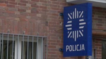 Pobili policjanta, który zwrócił im uwagę. Trzej mężczyźni usłyszeli zarzuty