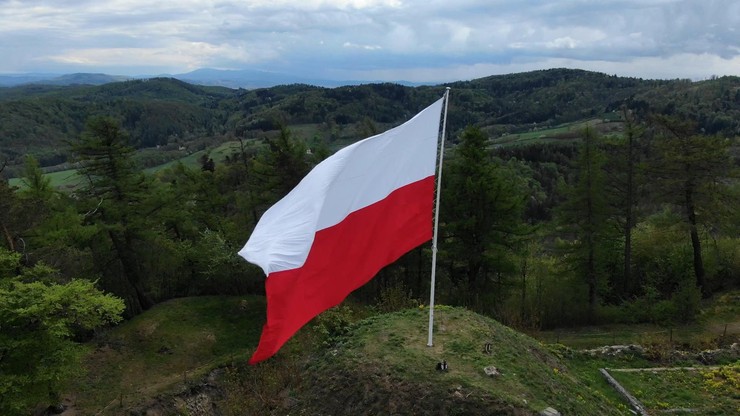 2 maja obchodzimy Dzień Flagi Rzeczypospolitej Polskiej i Polonii