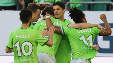 Wolfsburg bliższy pozostania w Bundeslidze