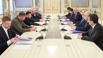 Erdogan rozmawiał z Zełenskim o negocjacjach pokojowych. Mówił o "silnych delegacjach" 