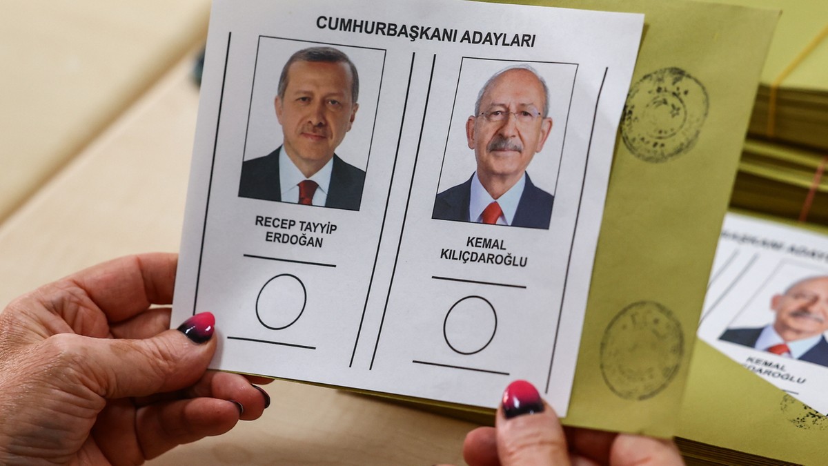 Turcy wybierają prezydenta. Trwa głosowanie 