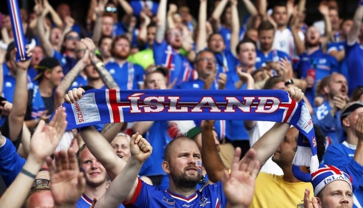 Radość z wygranego meczu kończy się w łóżku? Tak awans do ćwierćfinału świętowali kibice Islandii