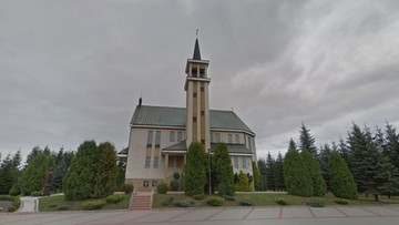 160 osób na mszy. Sanepid nałożył karę, biskup pisze o "donosicielstwie jako grzechu śmiertelnym"