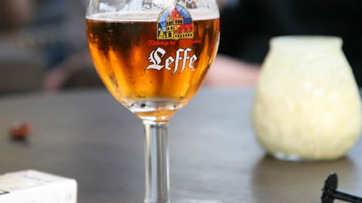 "Piwo łączy Flamandów i Walonów". Browar chce pomóc w tworzeniu rządu Belgii