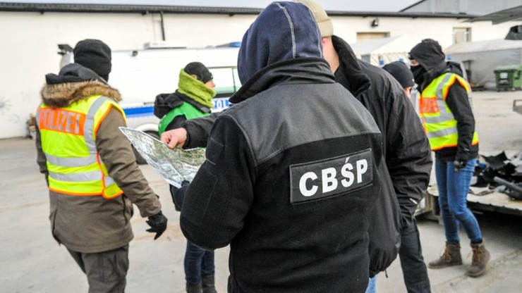 Wielka akcja CBŚP. Ponad 1000 policjantów uderzyło w dwa gangi w Małopolsce i na Śląsku