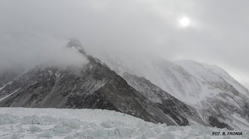 Wyprawa na K2. Wielicki: Bielecki wygląda i czuje się dobrze; kontynuujemy działania na ścianie