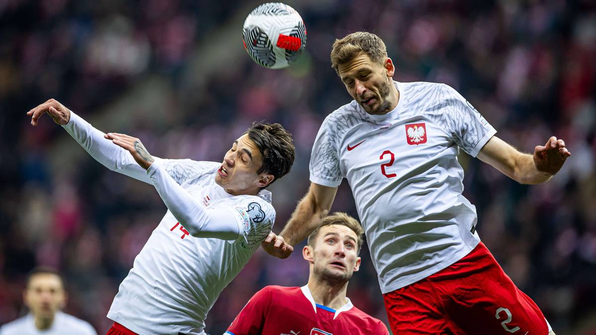 Piłkarz opuszcza zgrupowanie reprezentacji Polski! Znamy powód