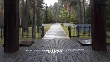 Zdemontowano tablice na polskim cmentarzu w Katyniu. Jest ruch MSZ