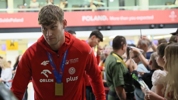 Polscy siatkarze wrócili do kraju! Wyjątkowe powitanie triumfatorów Ligi Narodów