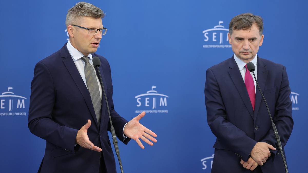 Politycy PiS zawiadamiają prokuraturę ws. Waldemara Żurka. "Polityczne widzimisię"