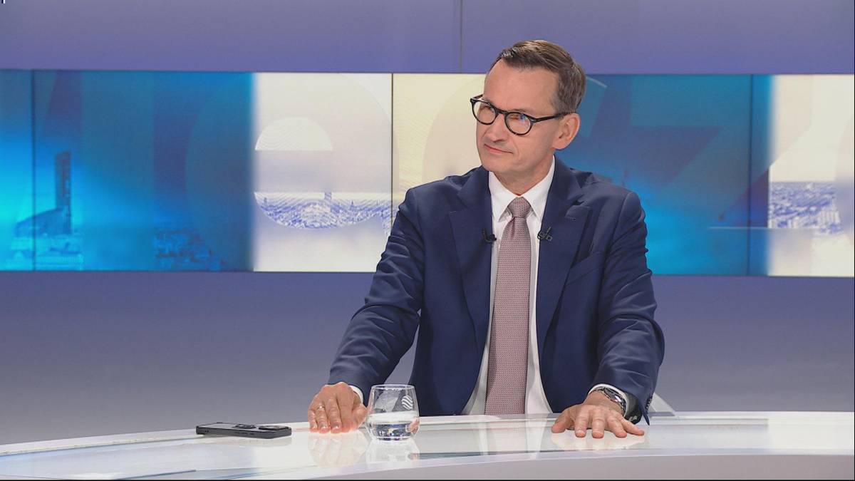 Morawiecki w ogniu pytań widzów. "Lepiej uderzyć się w pierś"