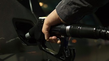Francja: na stacjach benzynowych zaczyna brakować paliwa