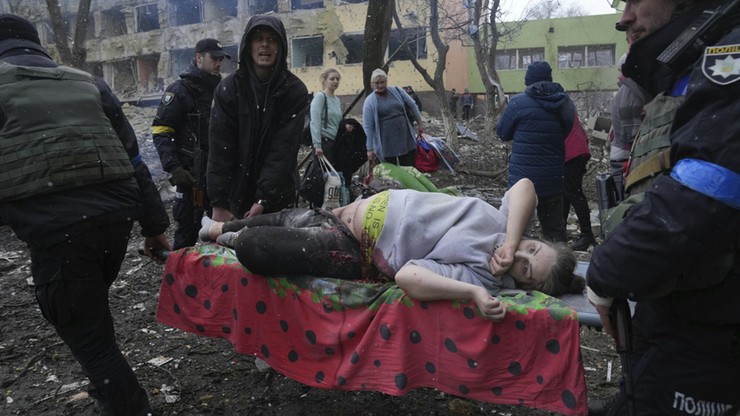 Wojna w Ukrainie. W Mariupolu zmarła ciężarna ranna podczas rosyjskiego ataku na oddział położniczy