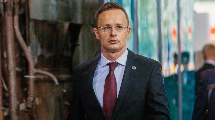 Wojna w Ukrainie. Szef węgierskiego MSZ: popieramy inicjatywę szybkiego wstąpienia Ukrainy do UE
