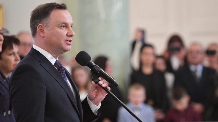 Ponad połowa Polaków pozytywnie o prezydencie Dudzie. Badanie Kantar Public
