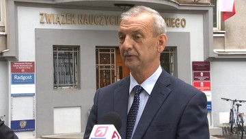 Szef ZNP o Czarnku: mam nadzieję, że będzie uśmiechnięty od ucha do ucha