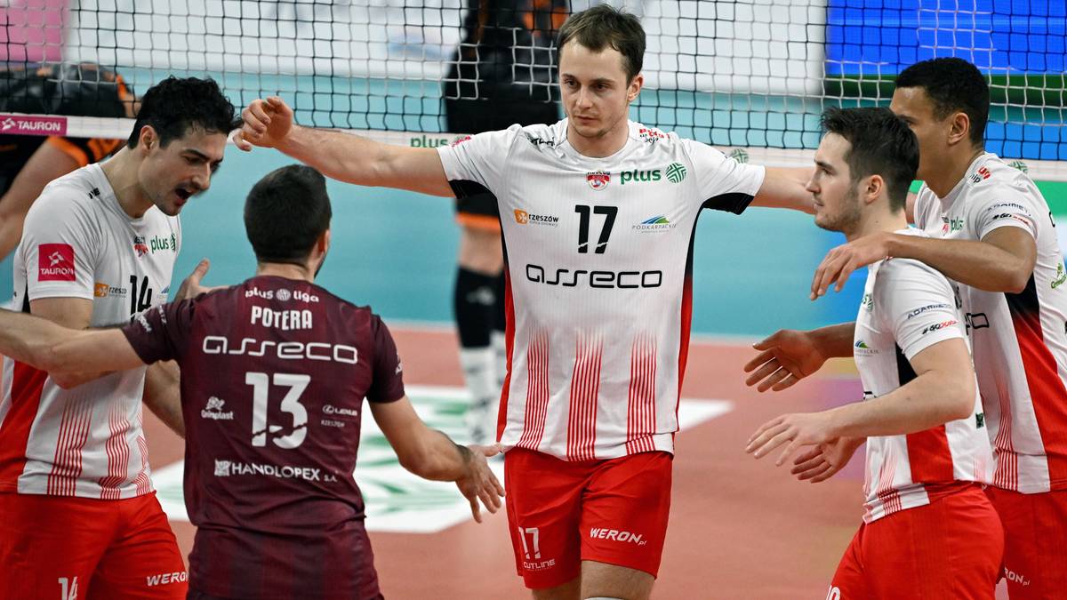 Puchar CEV: Asseco Resovia Rzeszów - Aluron CMC Warta Zawiercie. Kiedy mecz? O której godzinie? Transmisja TV i stream online