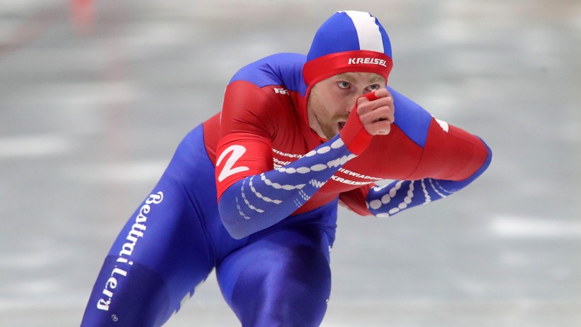 PŚ w łyżwiarstwie szybkim: Polki piąte w biegu drużynowym w Calgary. Damian Żurek dziesiąty na 500 m