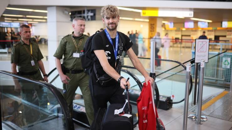 Polscy siatkarze wrócili z Filipin. Zostali przywitani na lotnisku