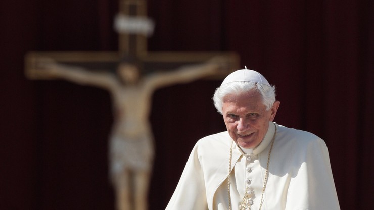Benedykt XVI koryguje swoją wypowiedź na temat pedofilii w niemieckiej archidiecezji