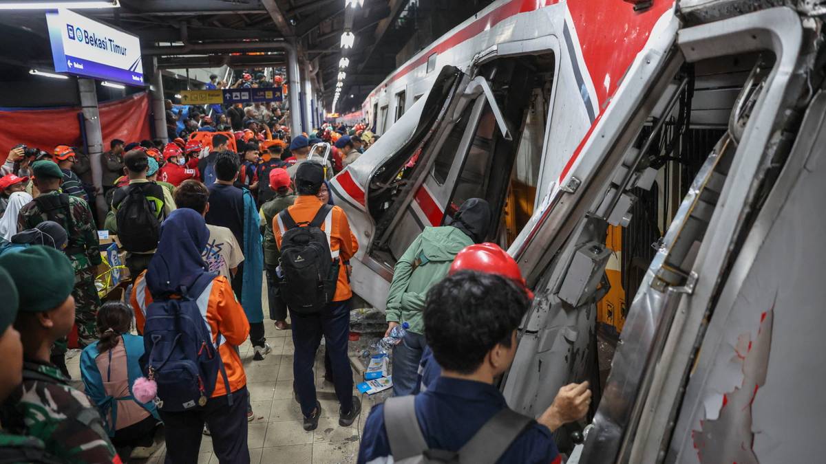 Katastrofa kolejowa w Indonezji. Wzrosła liczba ofiar i rannych