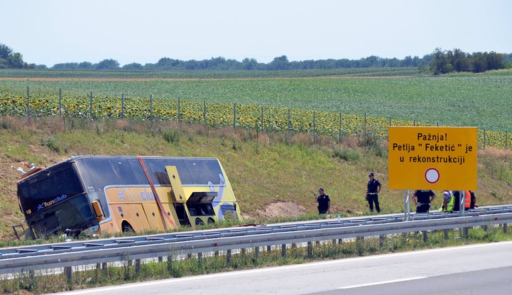 Jest śledztwo w sprawie wypadku polskiego autokaru w Serbii