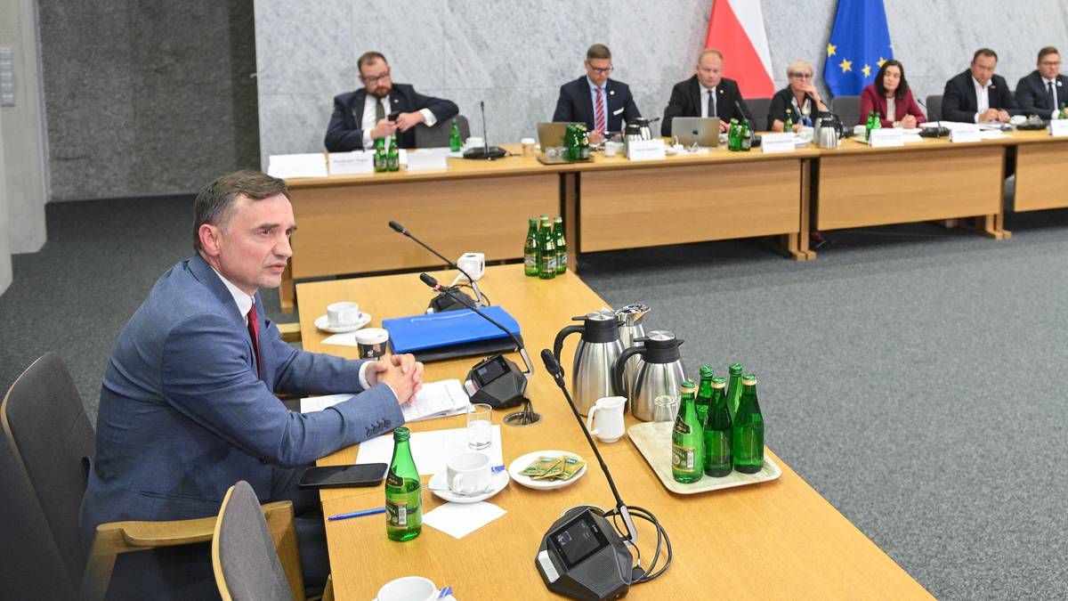 Zbigniew Ziobro przyznał przed komisją śledczą. "Byłem inicjatorem zakupu Pegasusa"