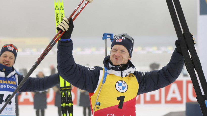 MŚ w biathlonie: Norweska dominacja w sprincie. Czternaste złoto Johannesa Thingnesa Boe