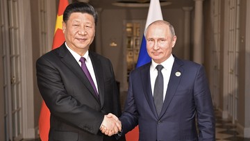 Przywódca Chin z wizytą w Rosji. "Dobry stary przyjaciel" 