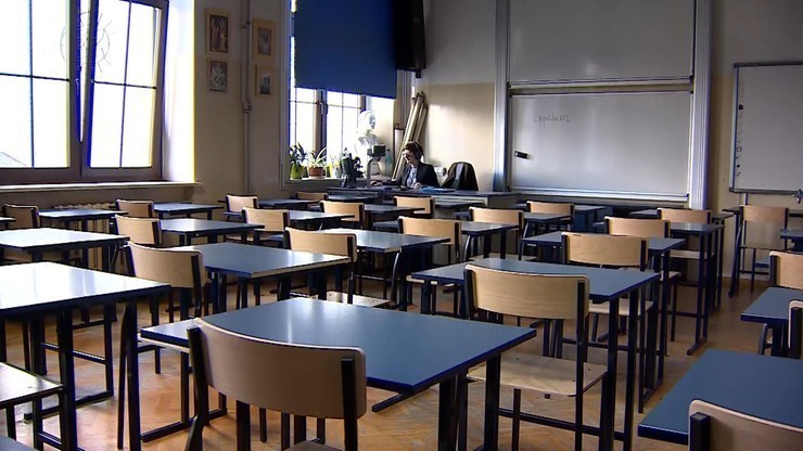 Nidzica zamknęła przedszkola i szkoły - najwyższy w kraju wskaźnik zachorowań