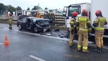 Tragiczny wypadek w Małopolsce. Chciał wyprzedzić, zderzył się z ciężarówką