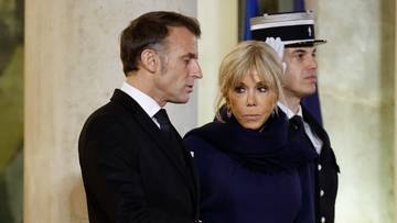 Bulwersujące słowa żony Macrona. Obraziła protestujących