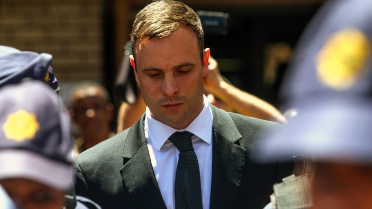 Pistorius wyszedł z więzienia, resztę kary odsiedzi w domu stryja