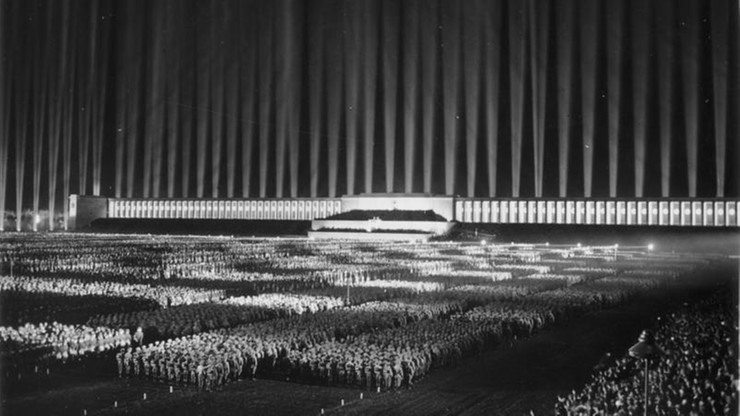 Teren zjazdów NSDAP niszczeje z każdym rokiem. Norymberga debatuje nad remontem gigantycznego kompleksu.