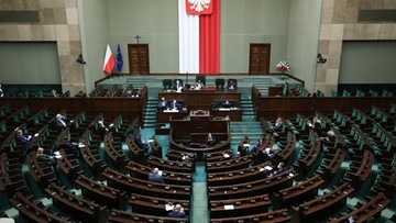 Sejm za "tarczą 2.0". Przyjął część poprawek Senatu