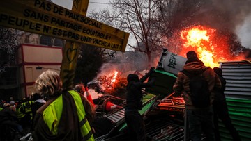 Francja: dziennikarze telewizji BFMTV nie chcą relacjonować akcji "żółtych kamizelek"