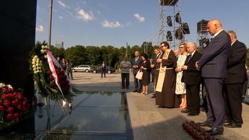 100. miesięcznica katastrofy smoleńskiej. Prezes PiS i przedstawiciele rządu uczcili pamięć ofiar