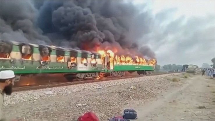 Pakistan: robili śniadanie – pociąg spłonął. "Straciłem większość z moich znajomych"