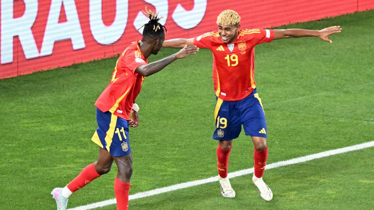 Barcelona ściągnie gwiazdę reprezentacji? Wymowne zdjęcie Yamala