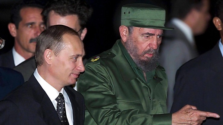 Putin: "wolna i niezależna Kuba" wywalczona przez Castro "inspirującym przykładem dla wielu krajów i narodów"