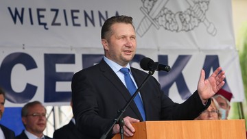 Czarnek chce "powstrzymania demoralizacji dzieci i młodzieży w polskich szkołach"