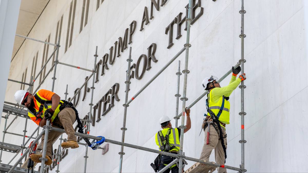 Nazwisko Trumpa znika z fasady Kennedy Center. To efekt decyzji sądu