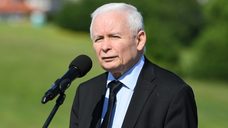 Prezes PiS Jarosław Kaczyński w Rzeszowie. Zachęcał do głosowania na Ewę Leniart