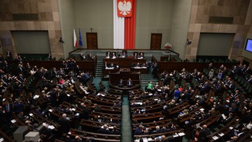 Sejm uchwalił budżet. Po poprawkach więcej na Fundusz Kościelny i IPN, mniej na KRS i KRRiT