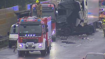 Śmiertelny wypadek na autostradzie. Trwa akcja służb