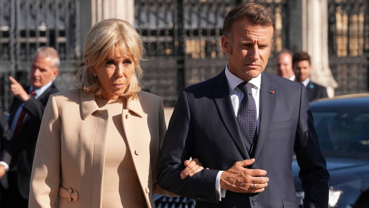 Macronowie mają dość. Za plotki o zmianie płci pozywają influencerkę