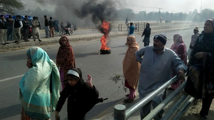 Protesty po brutalnym zabójstwie 7-latki w Afganistanie. W starciach zginęły dwie osoby
