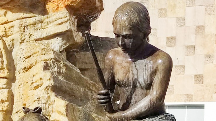 Gorzów Wielkopolski. Nastolatka uszkodziła fontannę, jeden z symboli miasta