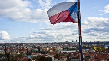 Prezydent Czech chce referendum ws. dalszego członkostwa w UE i NATO